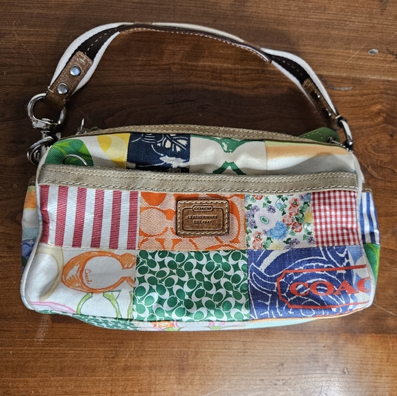 Limited Edition Coach Hampton Patchwork Y2K Small Bag - Picture 1 of 9